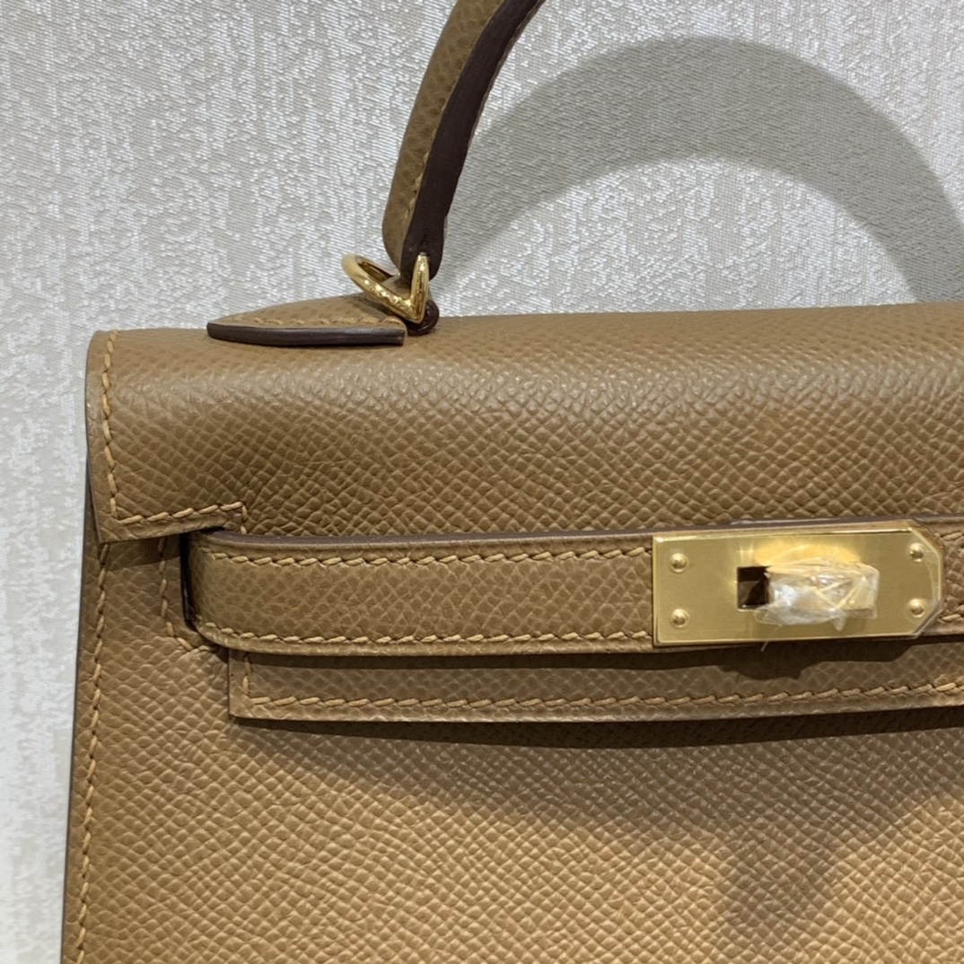 Hermès（爱马仕）mini Kelly 迷你凯莉 Epsom 栗子色 金扣 19cm