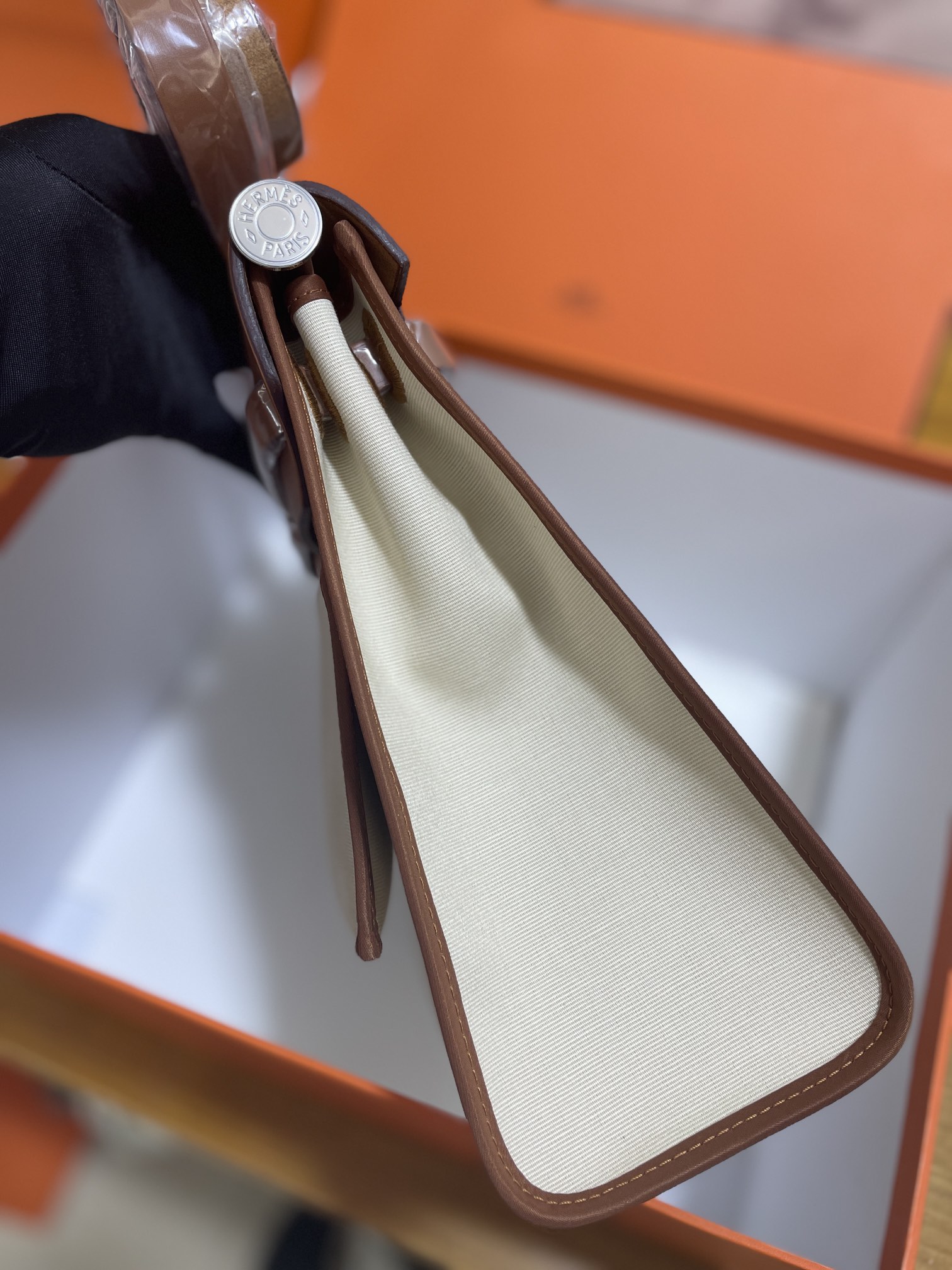 Hermès（爱马仕）Herbag 中咖 拼 米白 细布 31cm