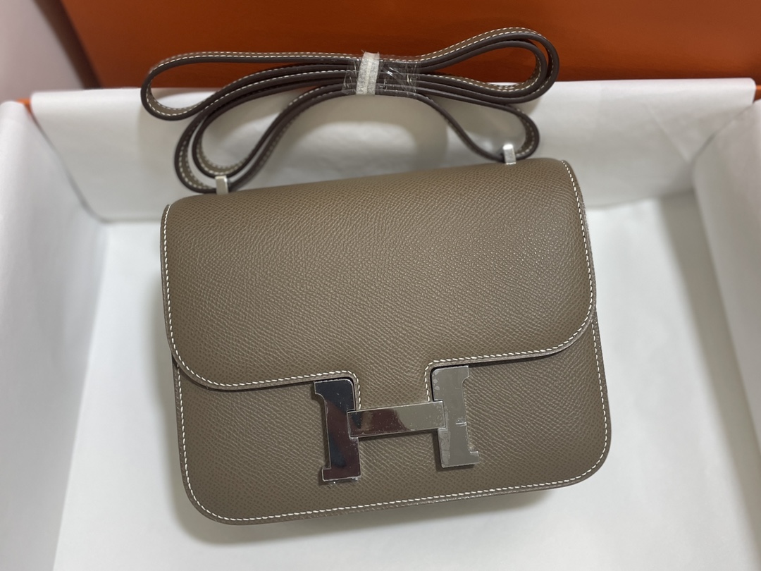 Hermès（爱马仕）Constance 康康 epsom 大象灰 银扣 19cm