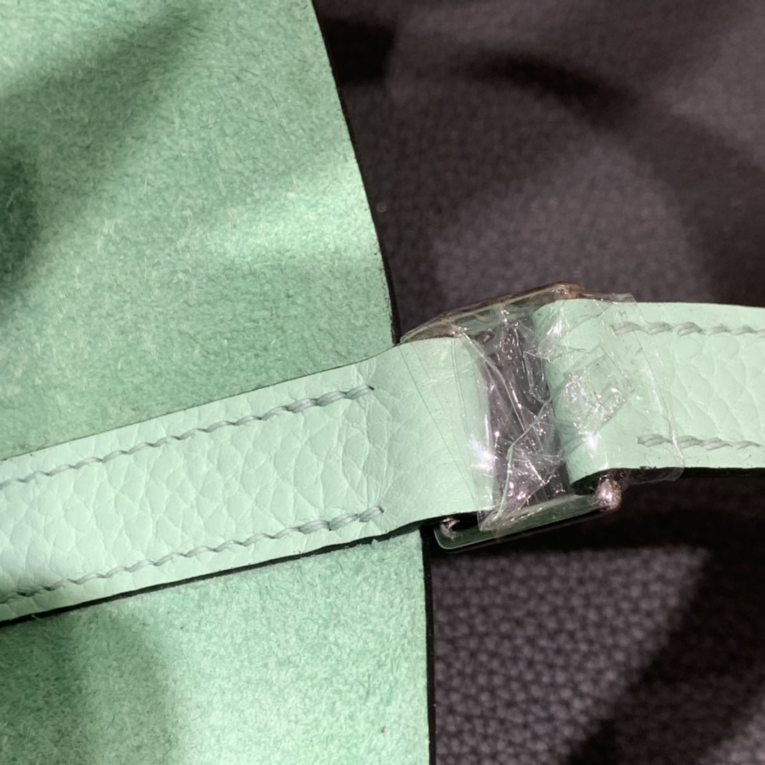 Hermès（爱马仕）Picotin 菜篮子 TC 3i 牛油果绿 银扣 18cm
