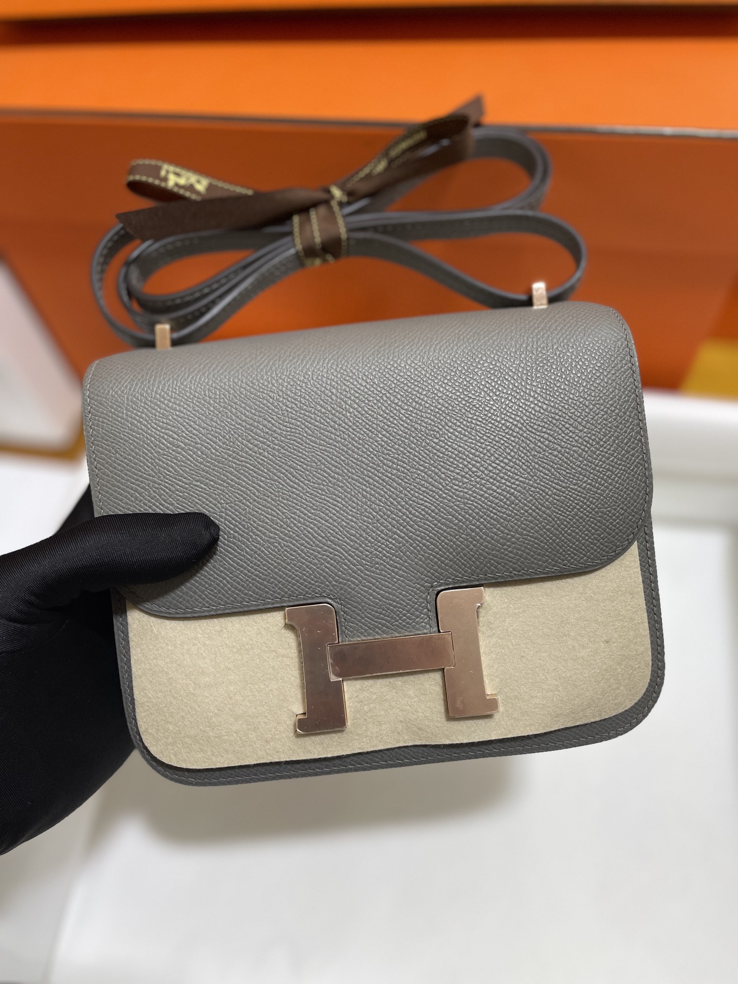 Hermès（爱马仕）Constance 康斯坦斯 Epsom 积雨云灰 玫瑰金扣 19cm