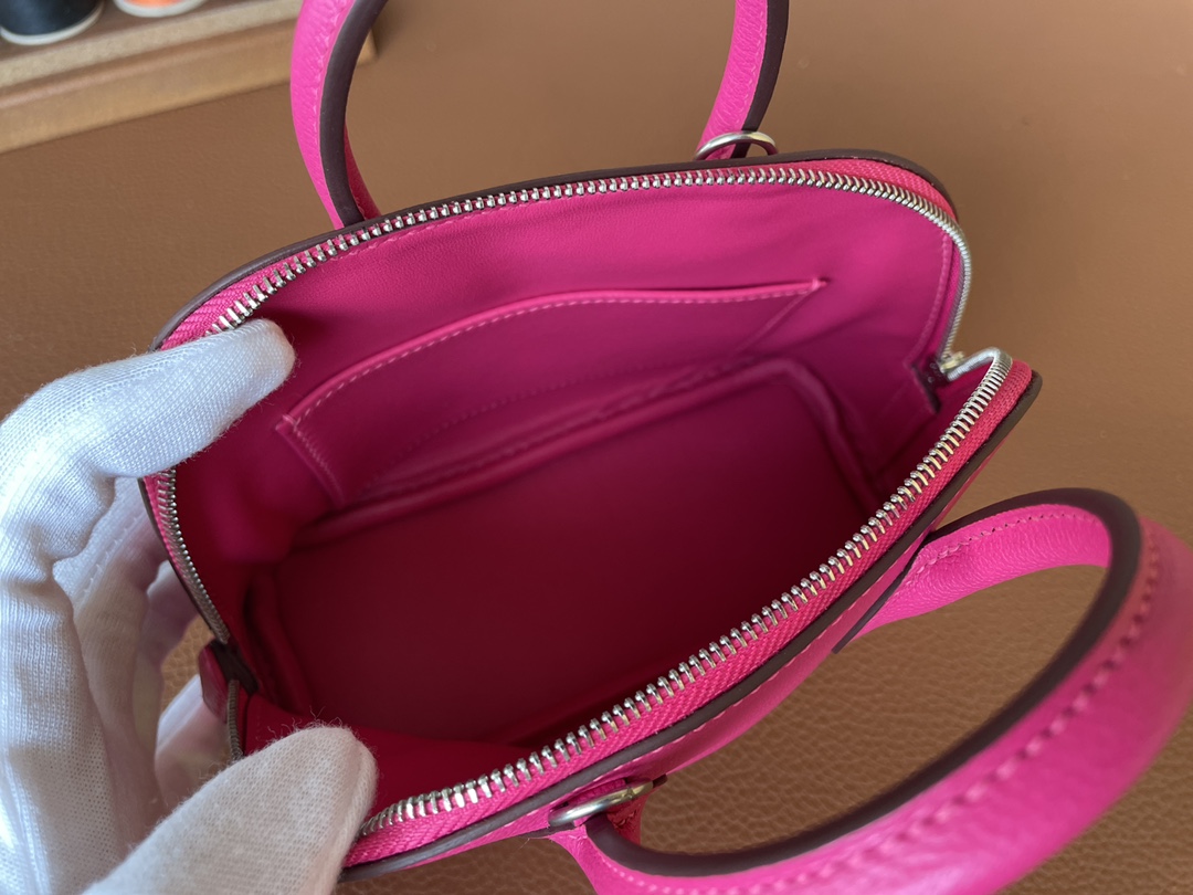 Hermès（爱马仕）Mini Bolide Chevre 山羊皮 桃红色 银扣 19cm