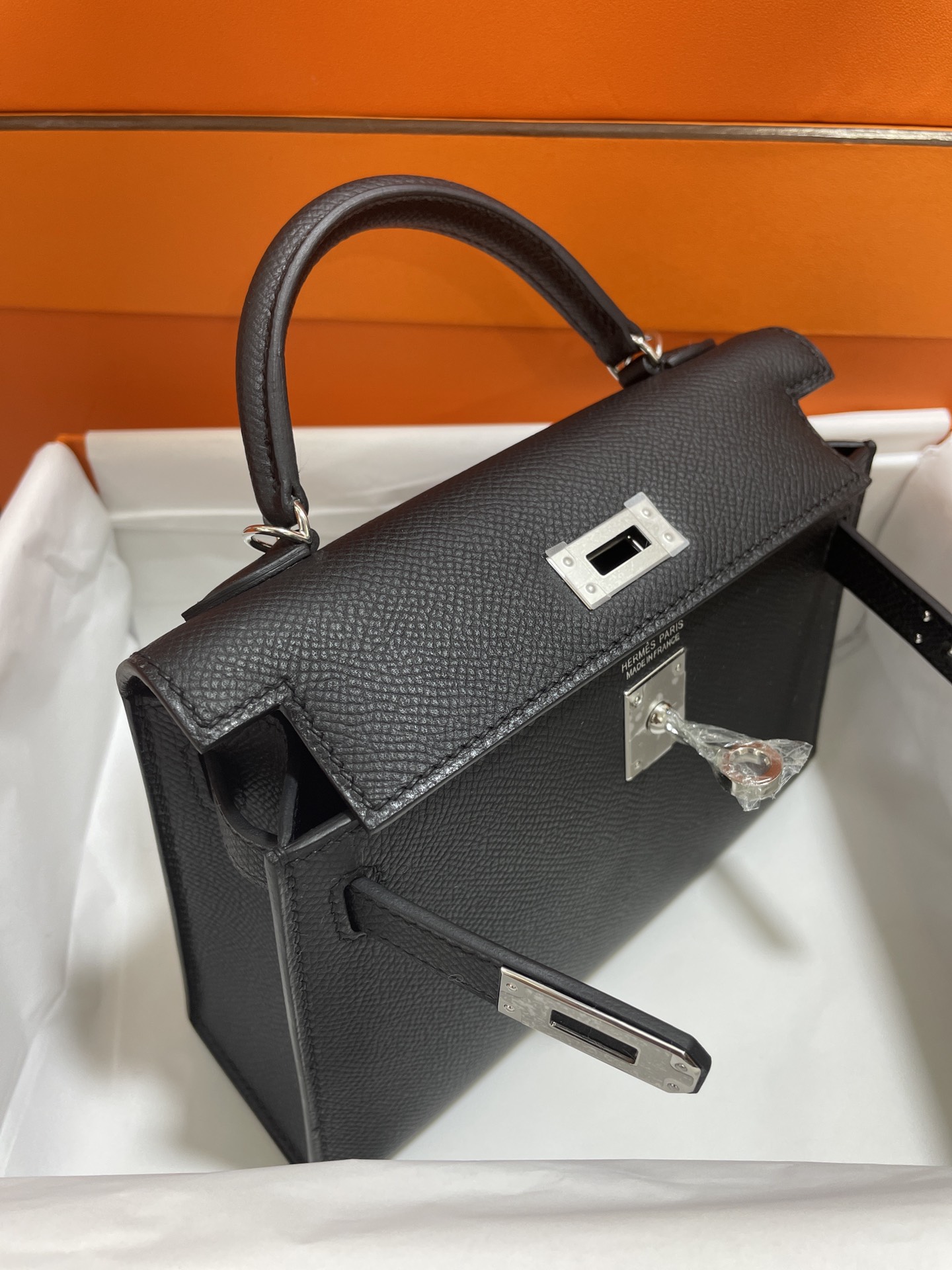 Hermès（爱马仕）mini Kelly 迷你凯莉 Epsom 黑色 银扣 19cm
