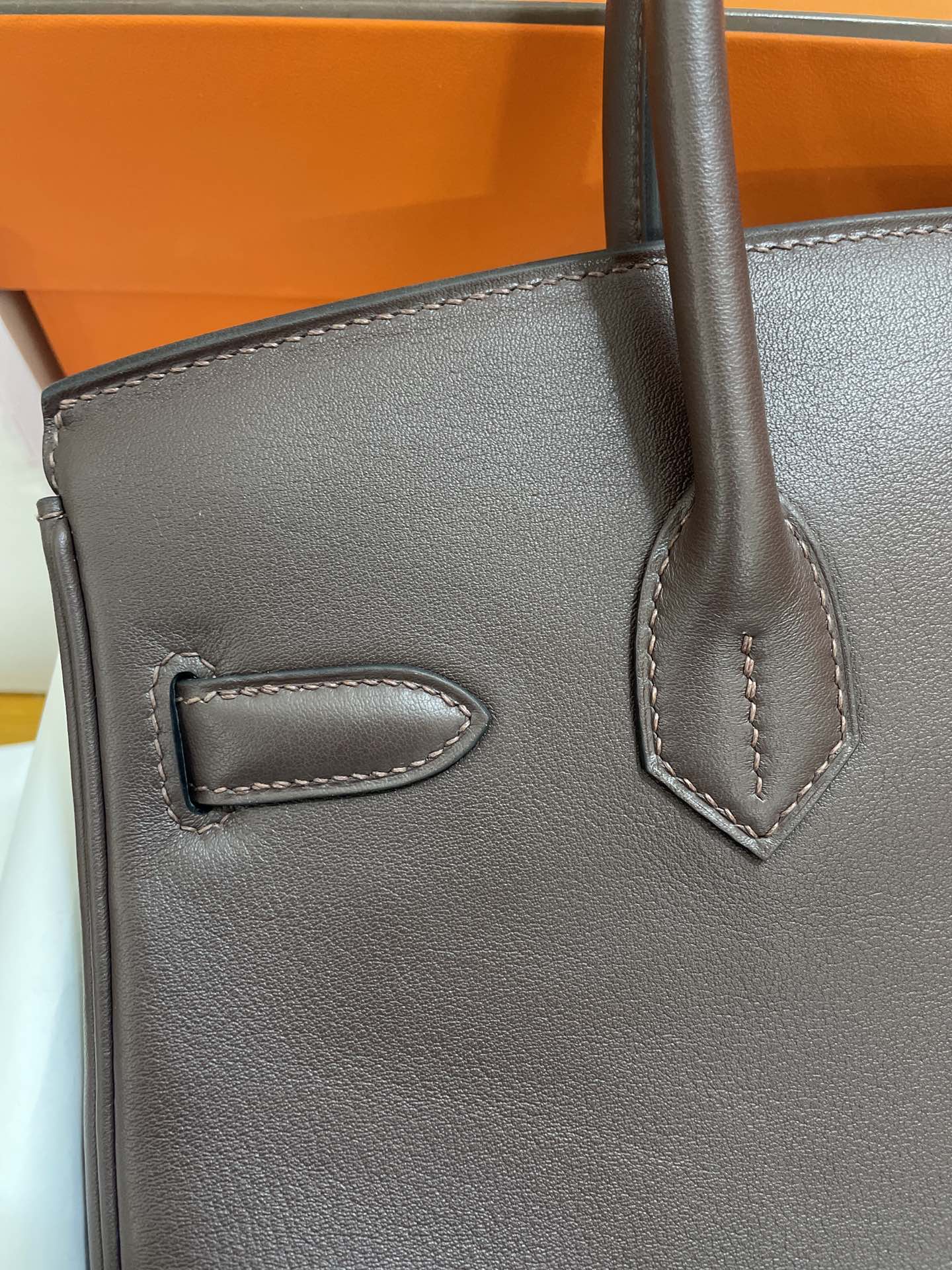 Hermès（爱马仕）Birkin 铂金包 swift 马鞍红 金扣 30cm