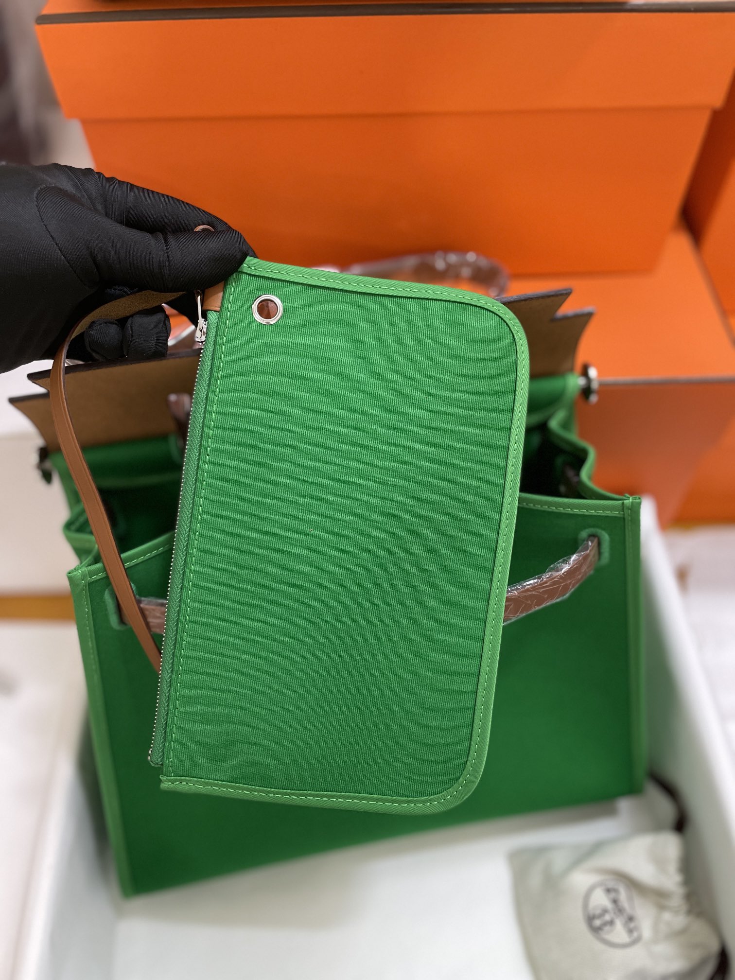 Hermès（爱马仕）Herbag 金色 拼 竹子绿 Box 拼 帆布 外缝 银扣 31cm