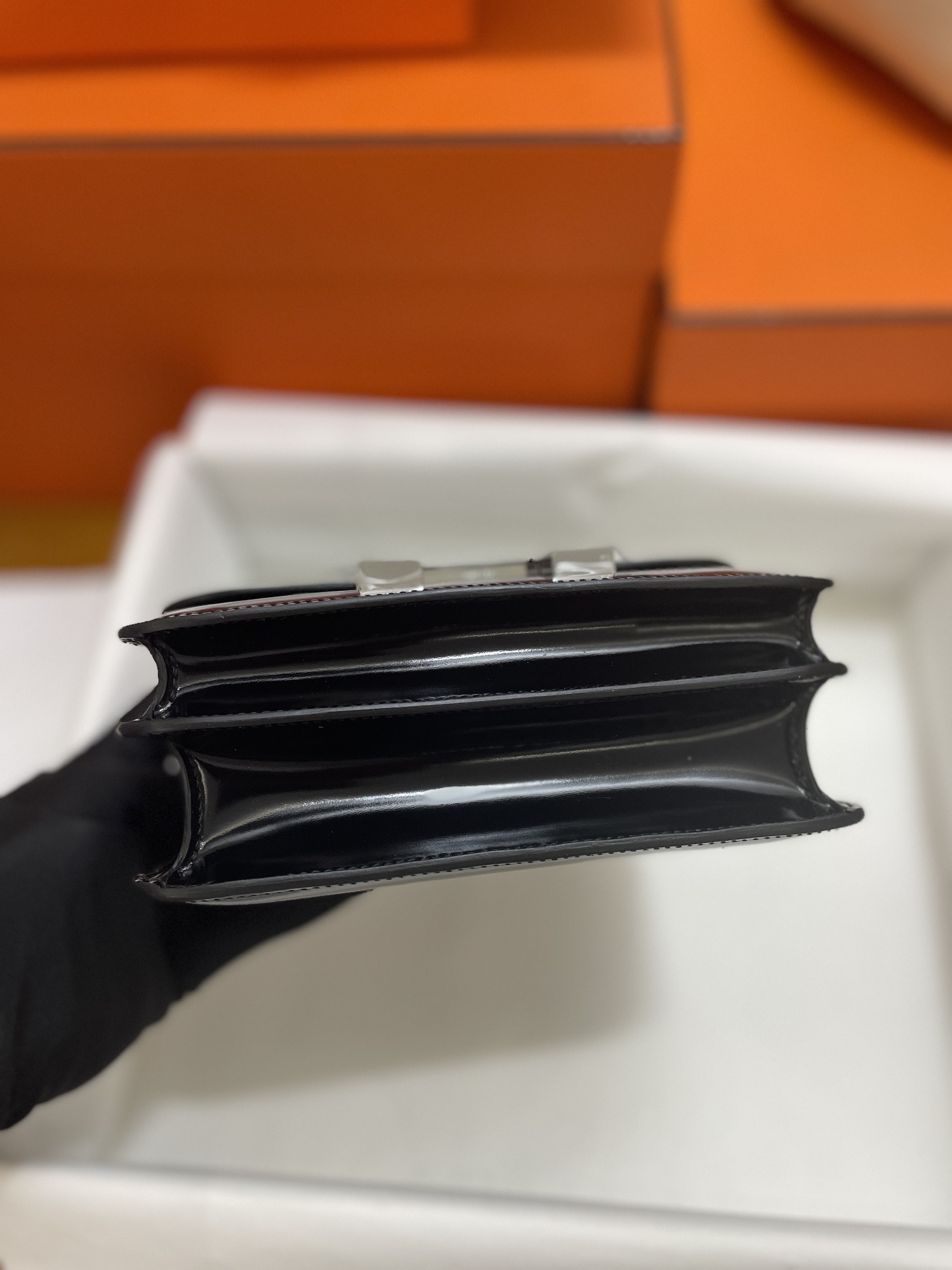 Hermès（爱马仕）Constance 康康 Box 黑色 亮面 银扣 19cm