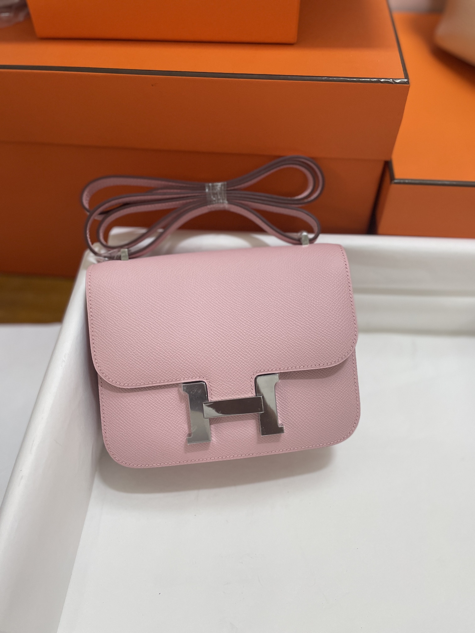 Hermès（爱马仕）Constance 康康 Epsom 樱花粉 银扣 19cm