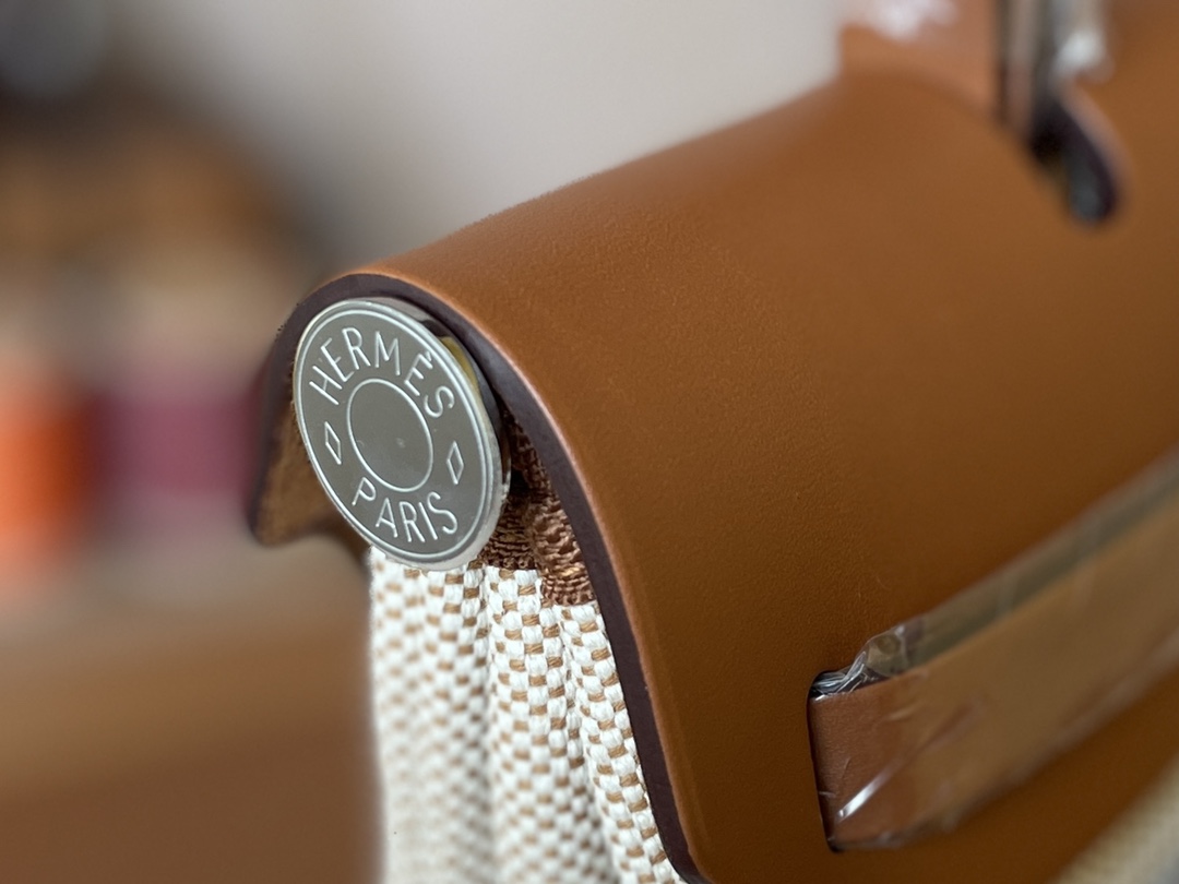 Hermès（爱马仕）Herbag 中咖 拼 米白 Box 拼 帆布 内缝 银扣 31cm
