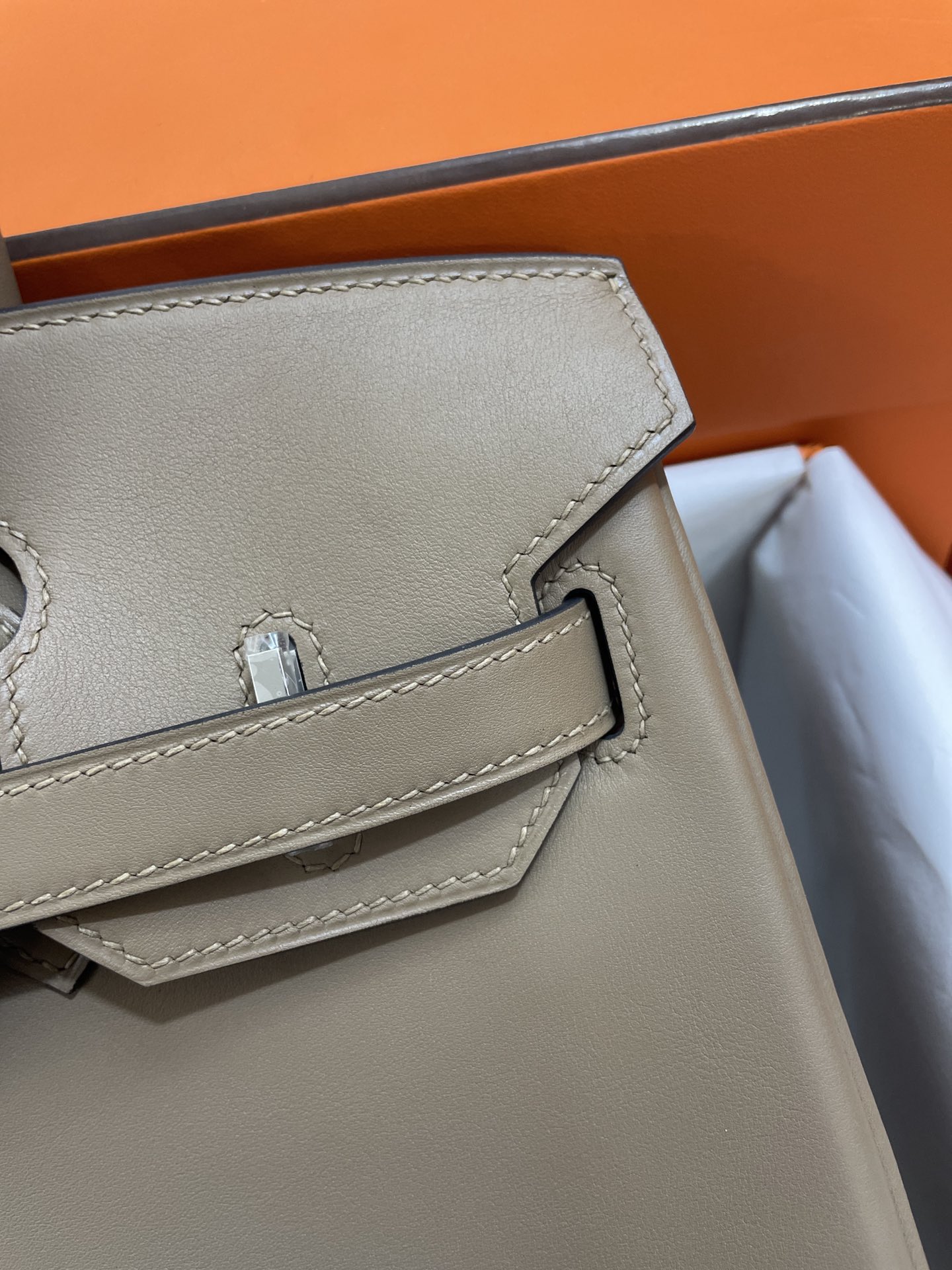 Hermès（爱马仕）Birkin 铂金包 jonthan皮 威玛犬米色 银扣 30cm